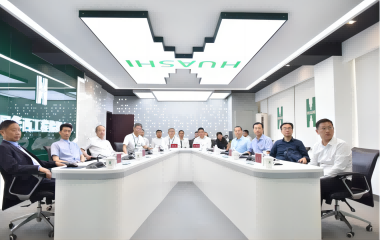 蔣錫培拜會四川華西集團(tuán)黨委書記、董事長楊斌